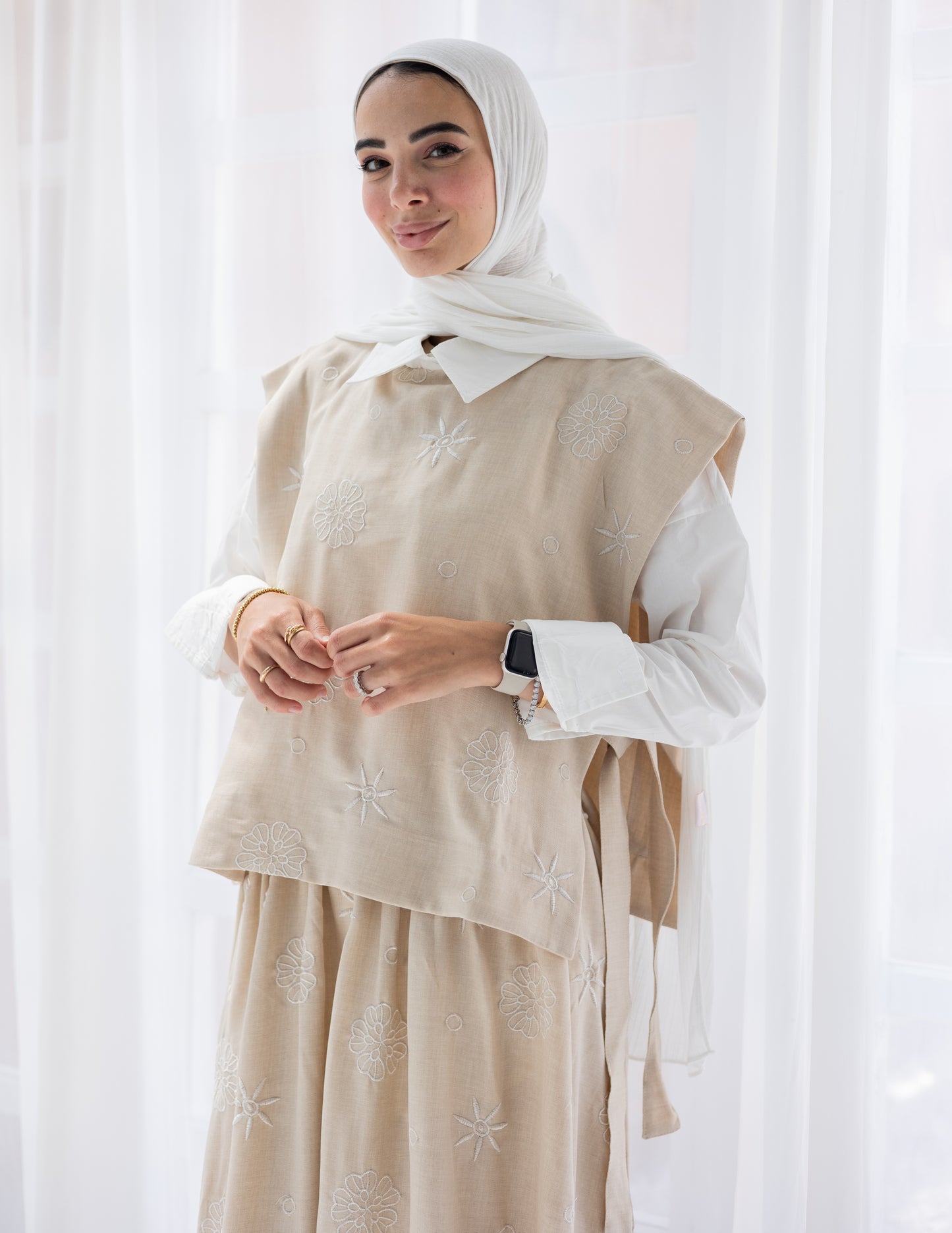 top and skirt B