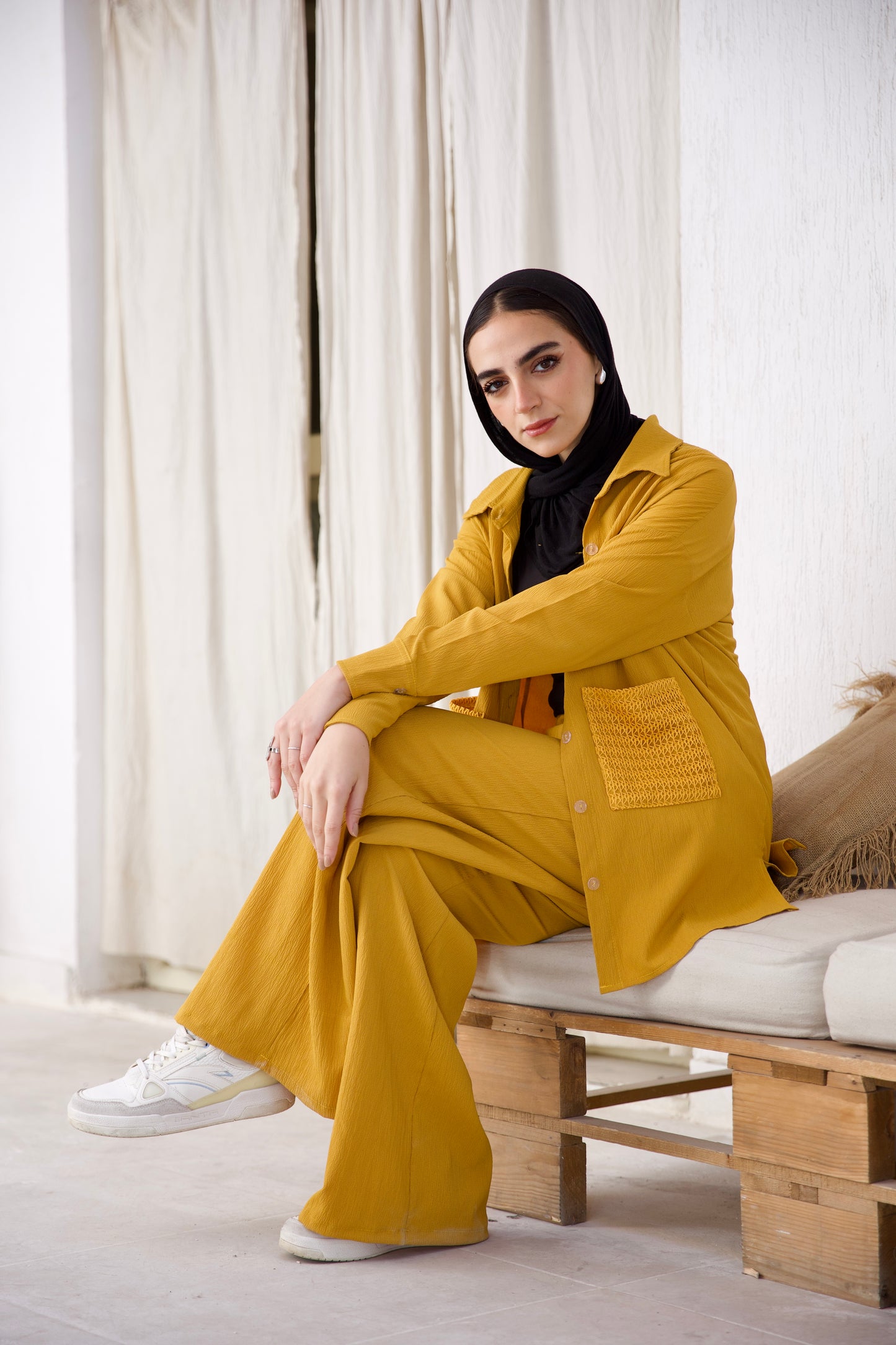 linen set yellow